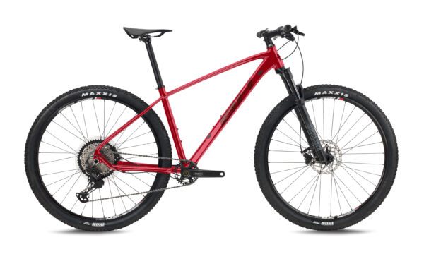 BH EXPERT 4.5 2022 Rød